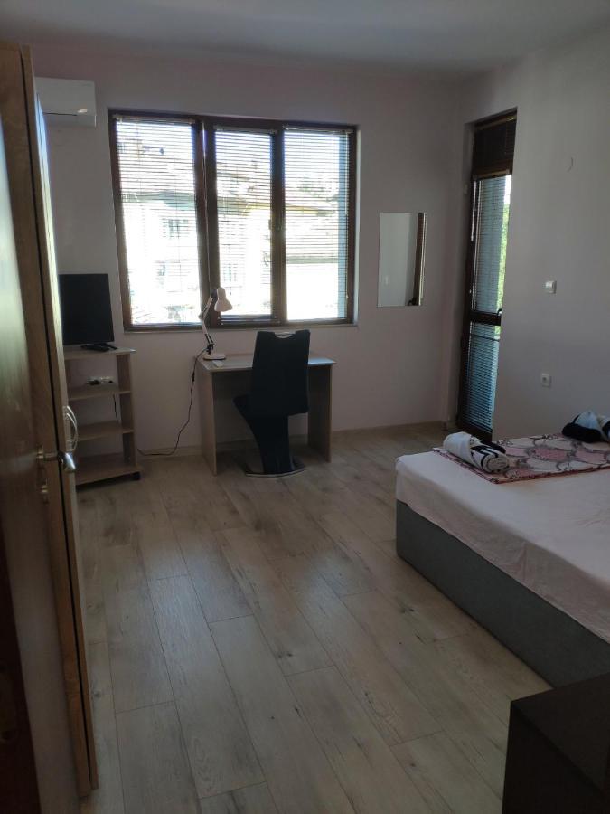 Liliya Apartment Πλέβεν Εξωτερικό φωτογραφία