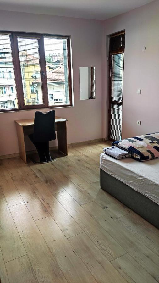 Liliya Apartment Πλέβεν Εξωτερικό φωτογραφία