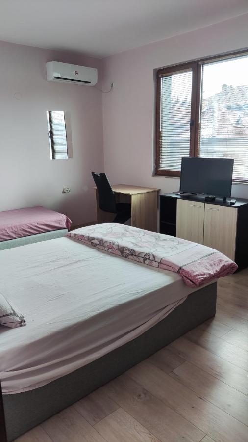 Liliya Apartment Πλέβεν Εξωτερικό φωτογραφία